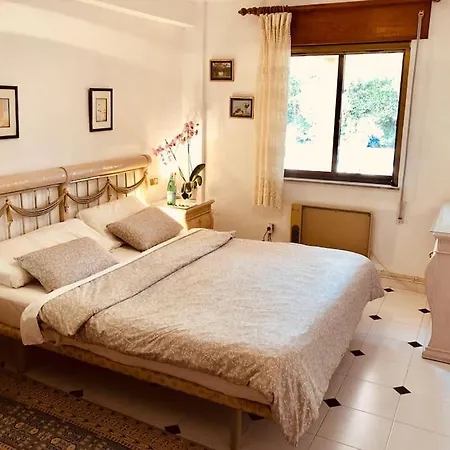 Alex Costablanca Apartment